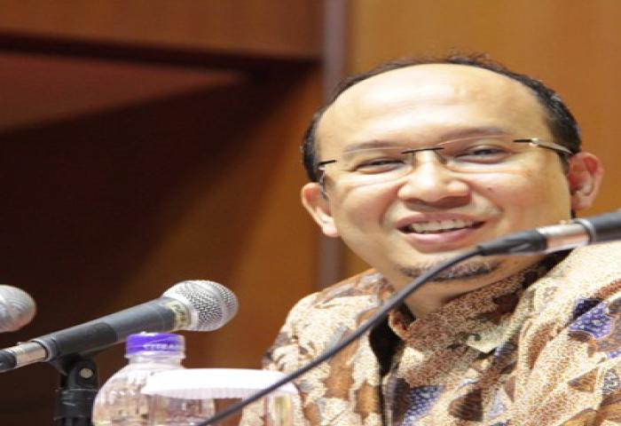 Legislator: Bank Indonesia Perlu Kaji Ulang Biaya Transfer dan Tarik Tunai Perbankan